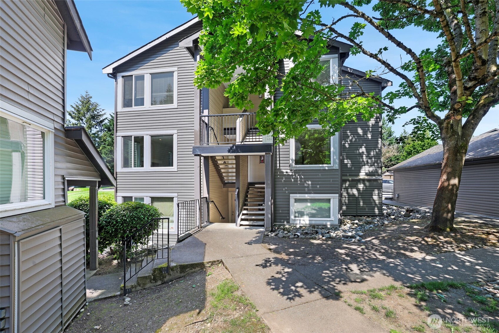 26221 116th Avenue SE Kent WA 98030