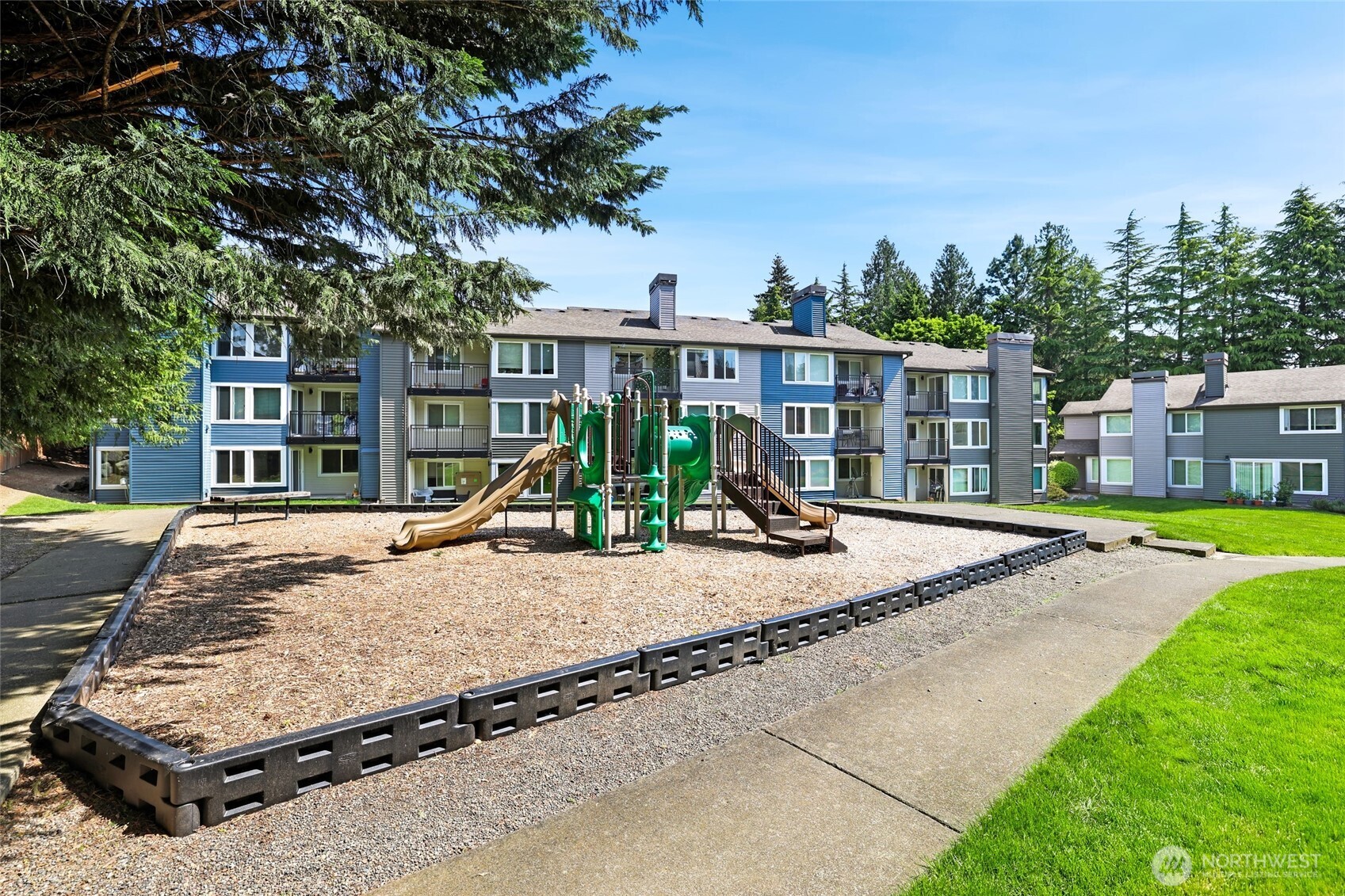 26221 116th Avenue SE Kent WA 98030