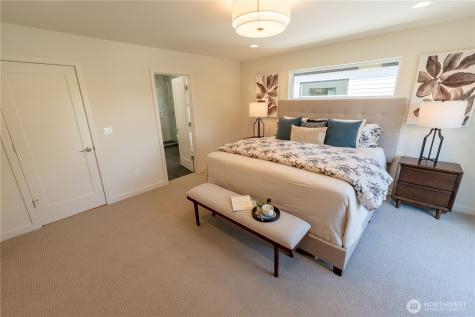 13540 39th Avenue NE Seattle WA 98125