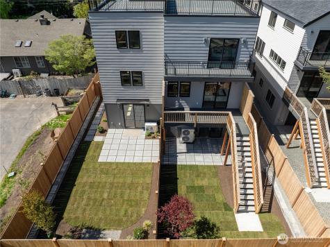 13540 39th Avenue NE Seattle WA 98125