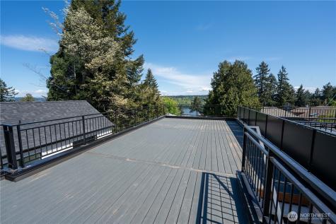 13540 39th Avenue NE Seattle WA 98125