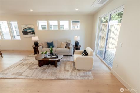13540 39th Avenue NE Seattle WA 98125