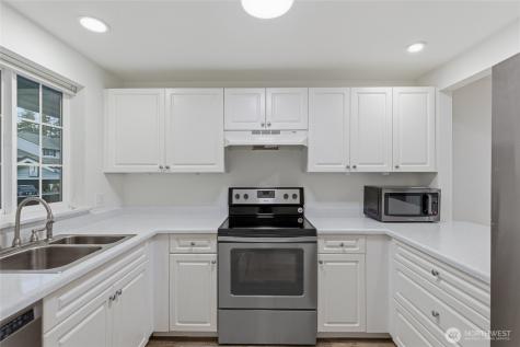 23321 Cedar Way Mountlake Terrace WA 98043