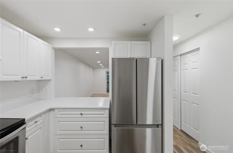 23321 Cedar Way Mountlake Terrace WA 98043