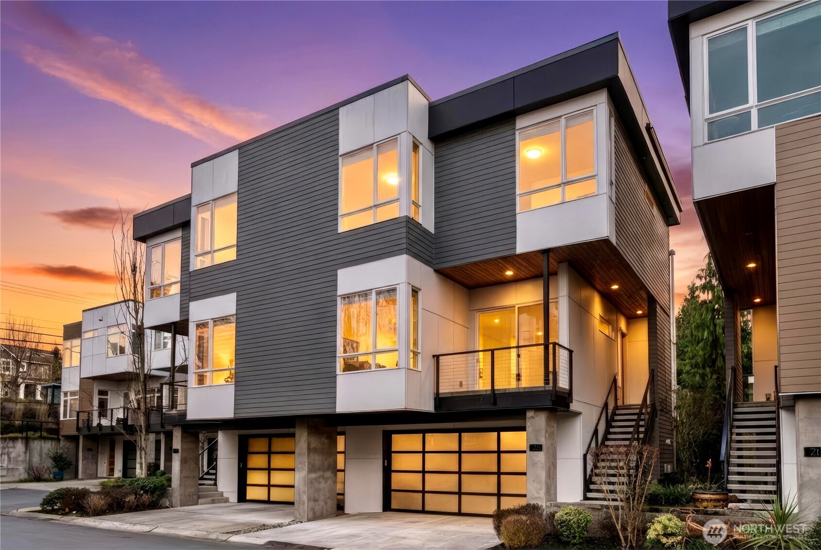 215 4th Court S Kirkland WA 98033