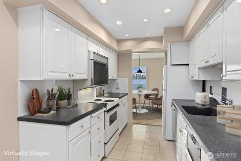 1737 Harbor Avenue SW Seattle WA 98126