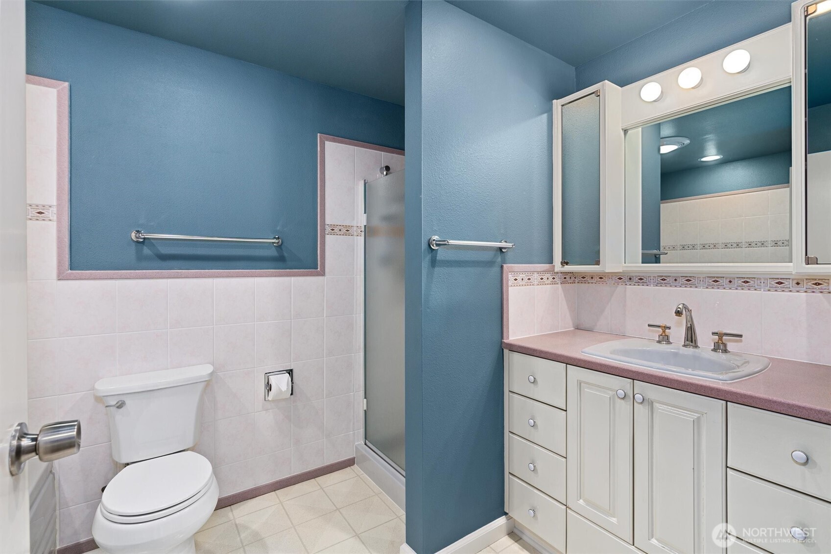 1737 Harbor Avenue SW Seattle WA 98126