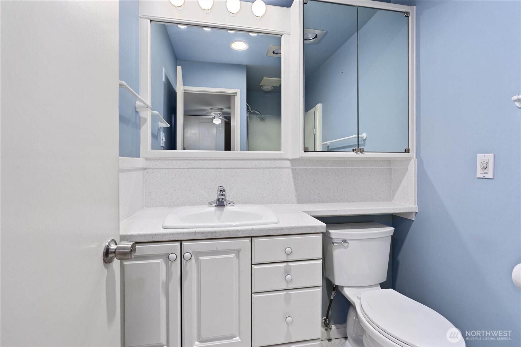 1737 Harbor Avenue SW Seattle WA 98126