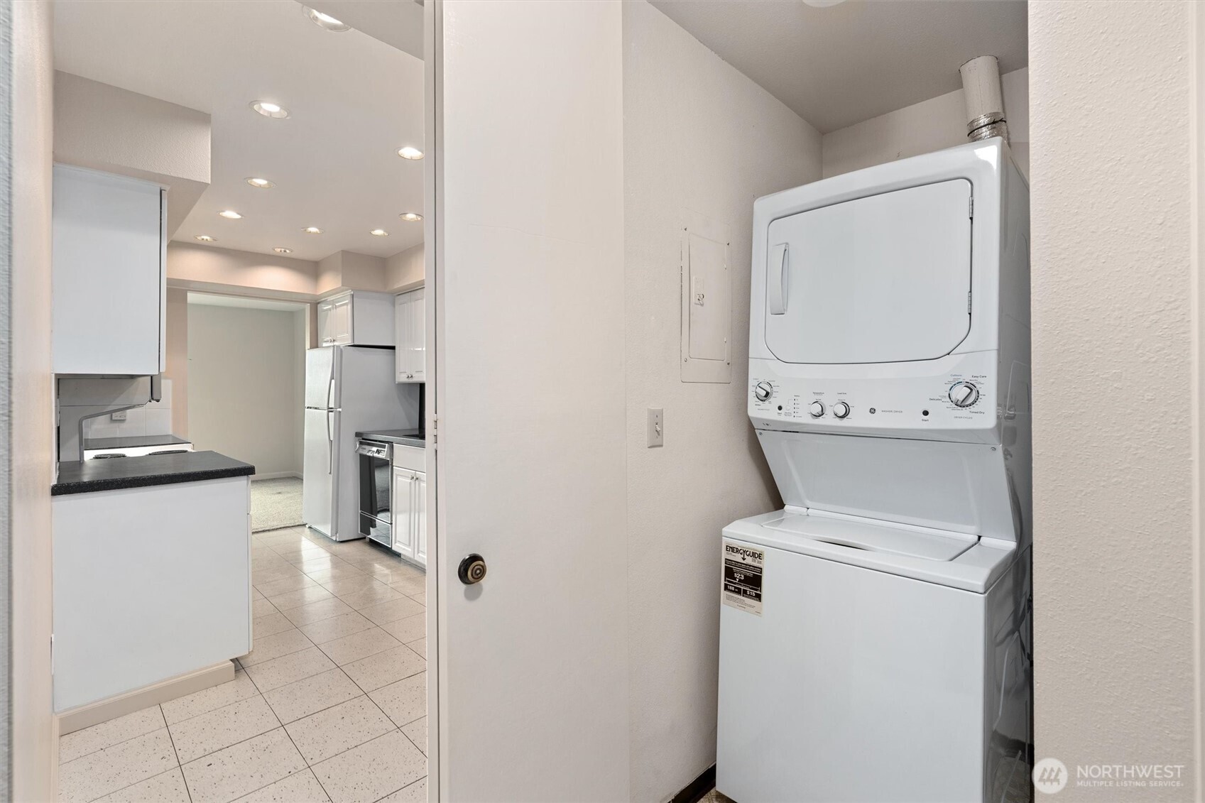 1737 Harbor Avenue SW Seattle WA 98126
