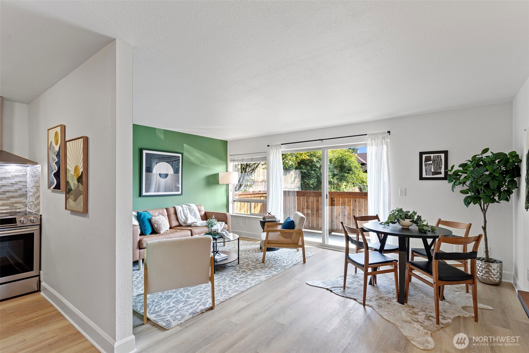4219 Whitman Avenue N Seattle WA 98103