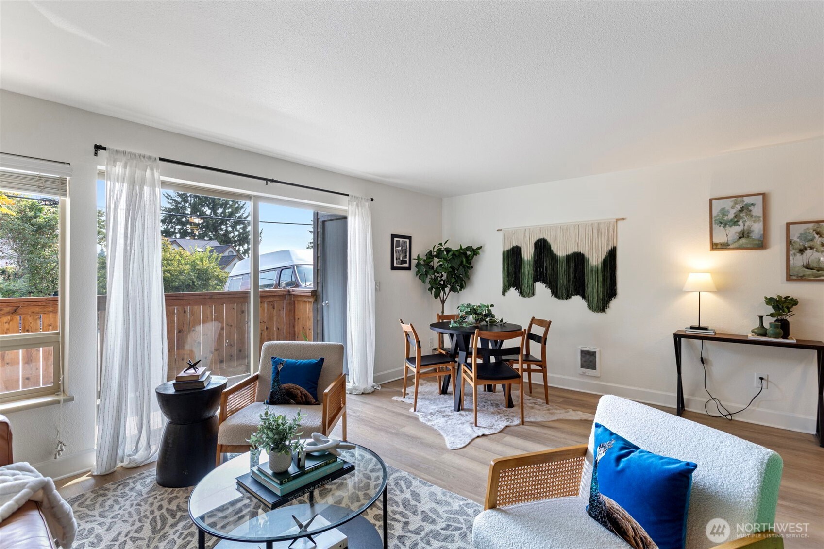 4219 Whitman Avenue N Seattle WA 98103