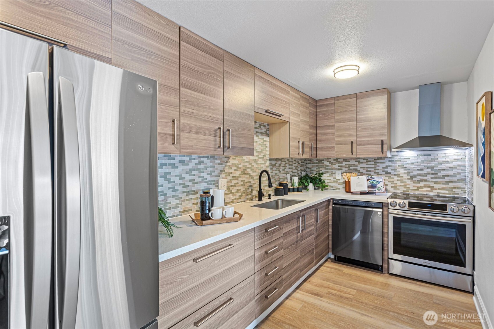 4219 Whitman Avenue N Seattle WA 98103