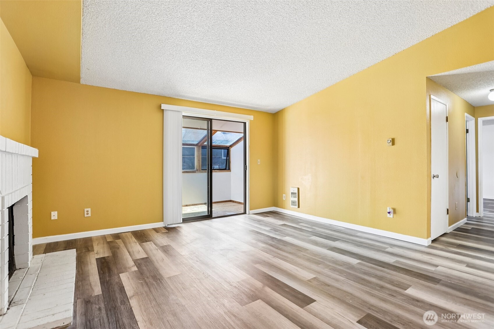 8312 27th W Tacoma WA 98466