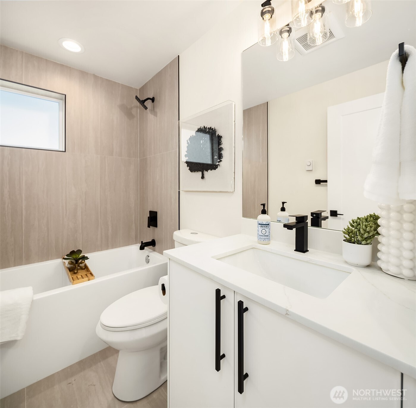 319 NW 87th Street Seattle WA 98117