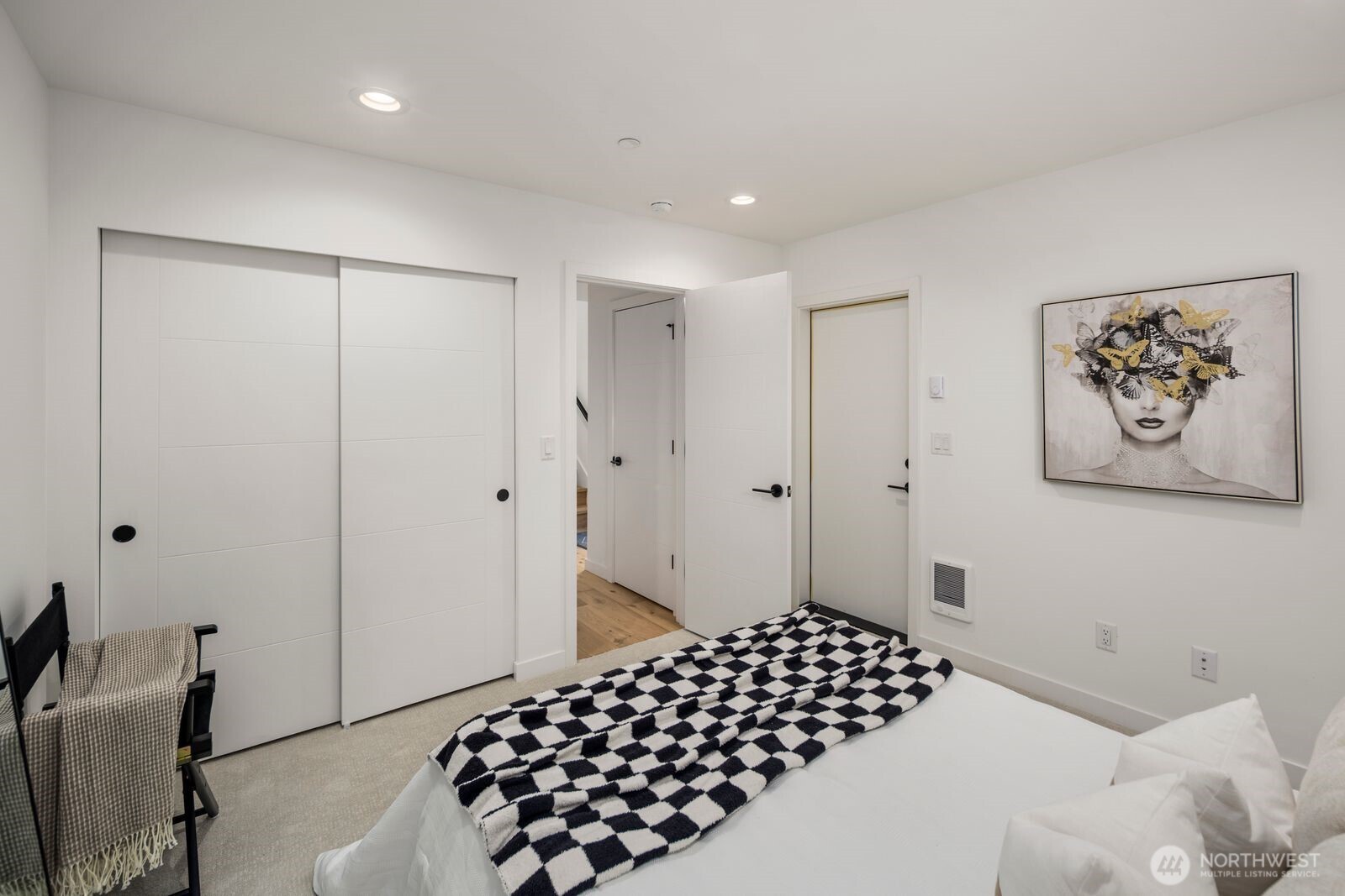 528 N 72nd Street Seattle WA 98103