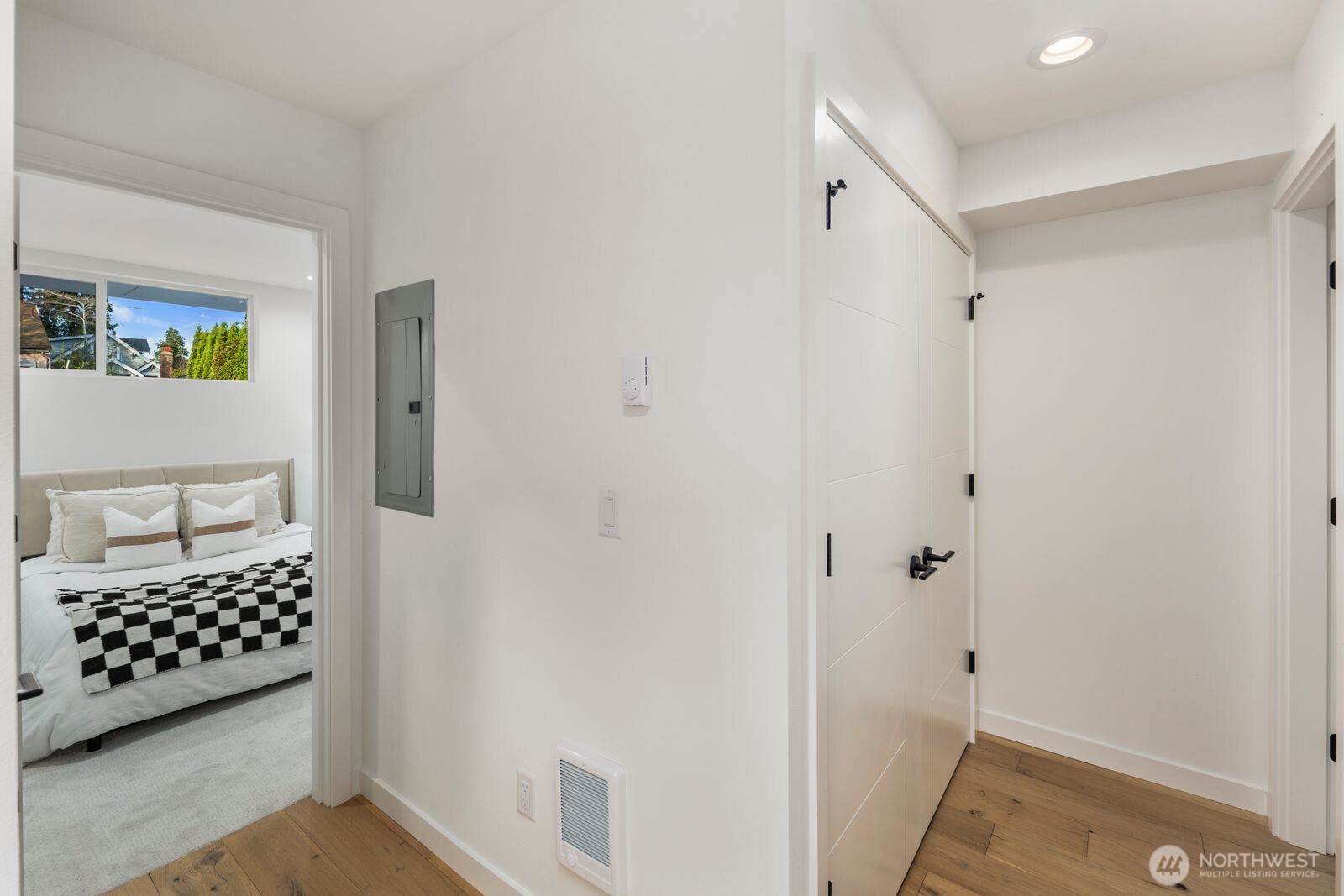 528 N 72nd Street Seattle WA 98103