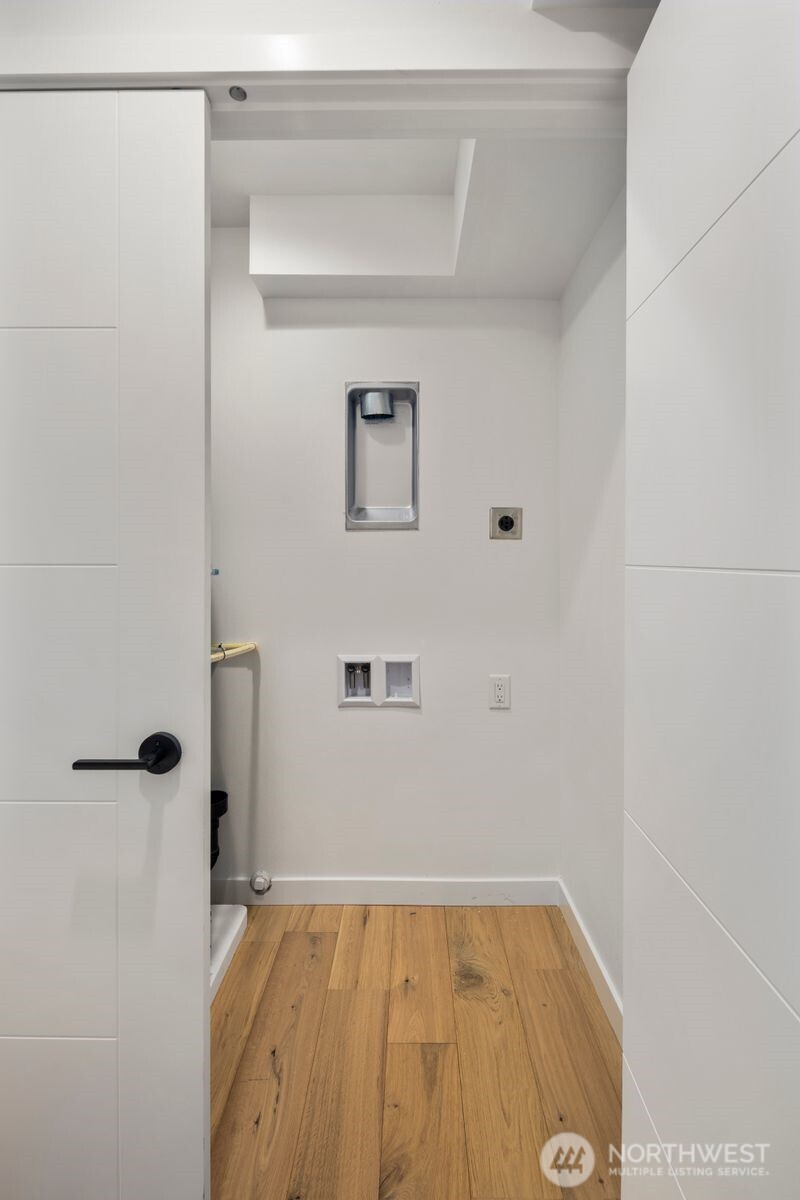 528 N 72nd Street Seattle WA 98103
