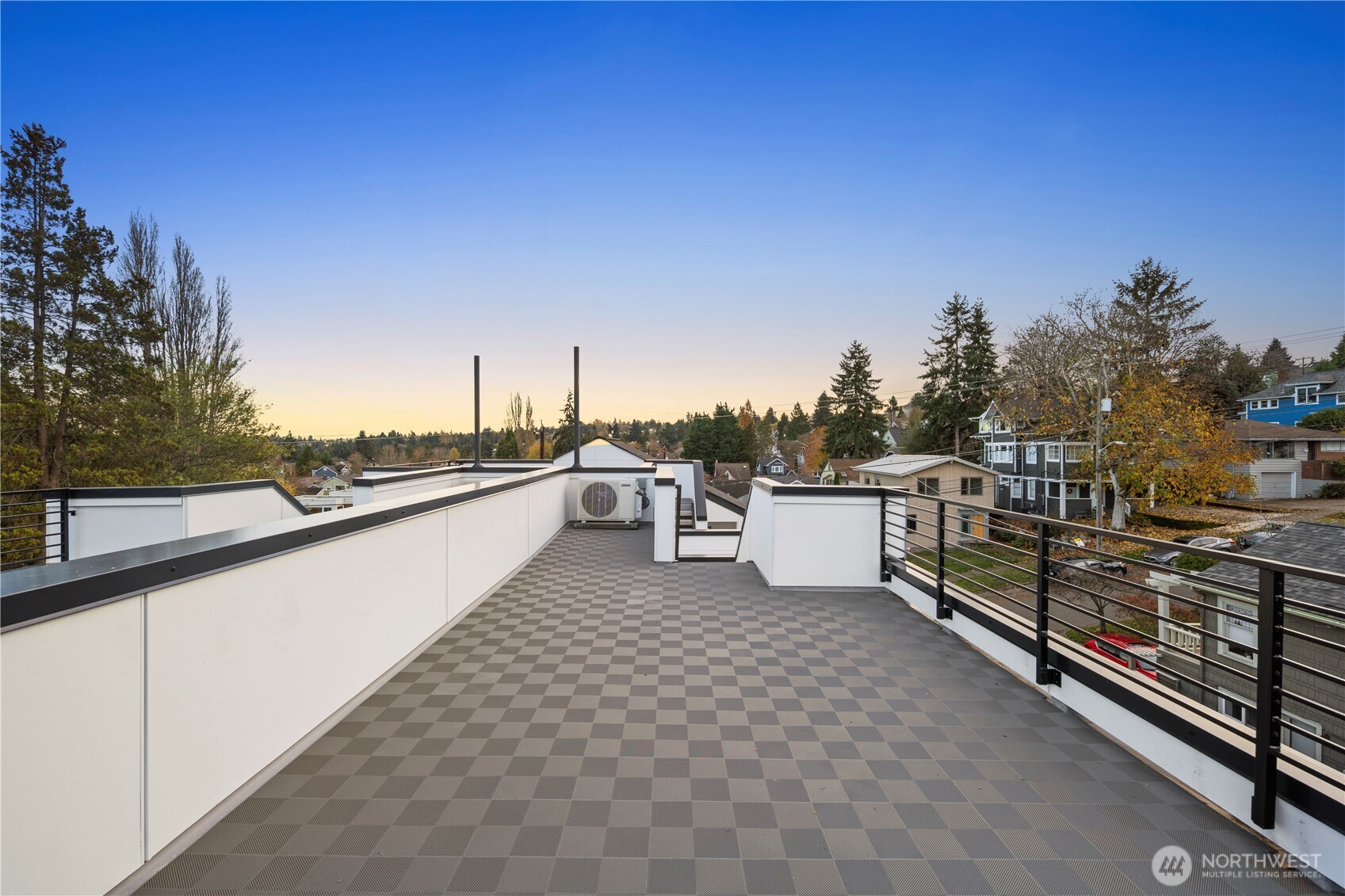 528 N 72nd Street Seattle WA 98103