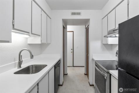 16200 NE 12th Court Bellevue WA 98008
