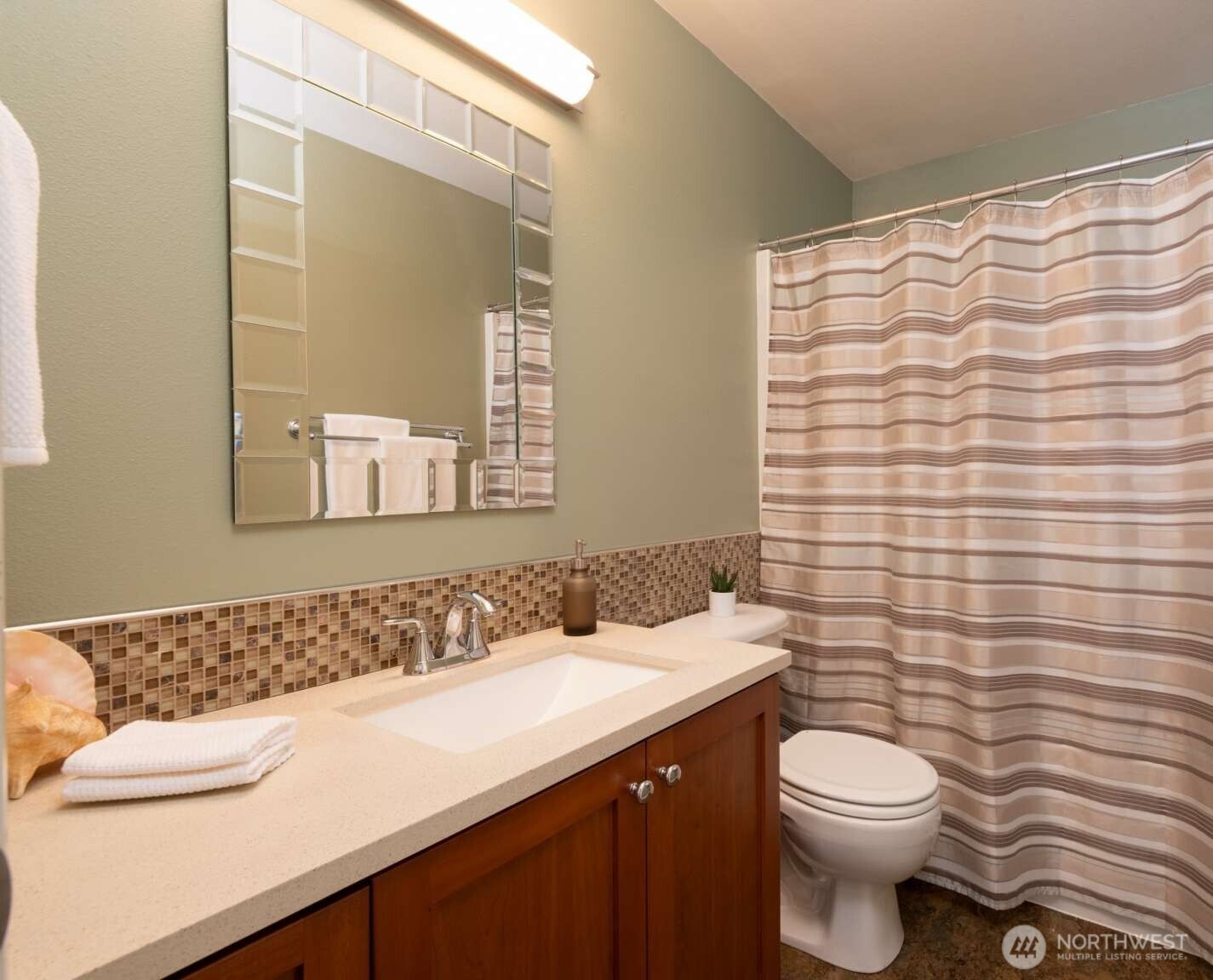 6117 S 232nd Street Kent WA 98032