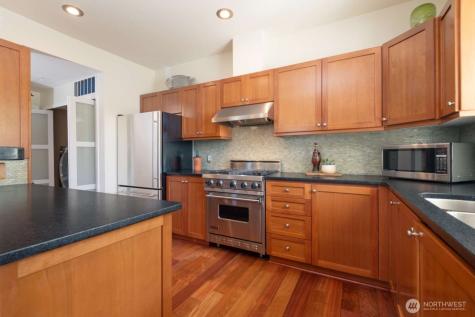 6117 S 232nd Street Kent WA 98032