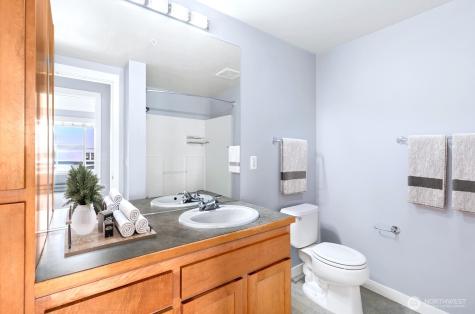 2607 Western Avenue Seattle WA 98121