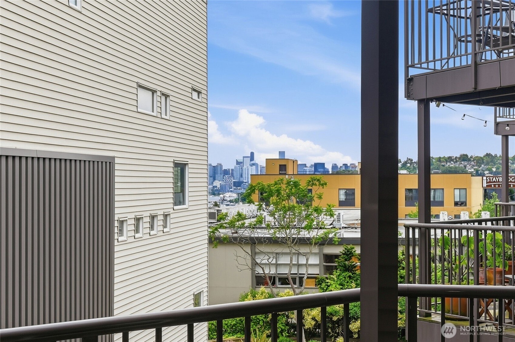 4020 Aurora Avenue N Seattle WA 98103