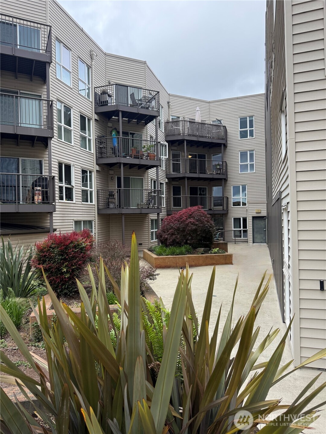 4020 Aurora Avenue N Seattle WA 98103