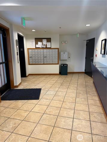 4020 Aurora Avenue N Seattle WA 98103