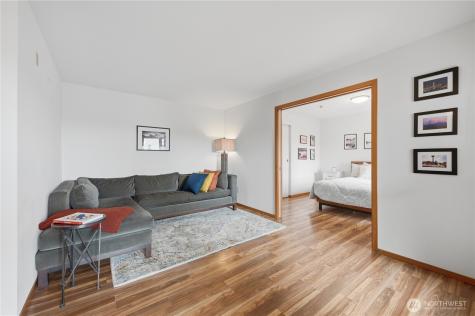 4020 Aurora Avenue N Seattle WA 98103