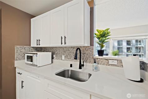 1415 2nd Avenue Seattle WA 98101