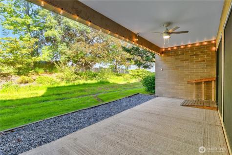 2021 N Laventure Road Mount Vernon WA 98273