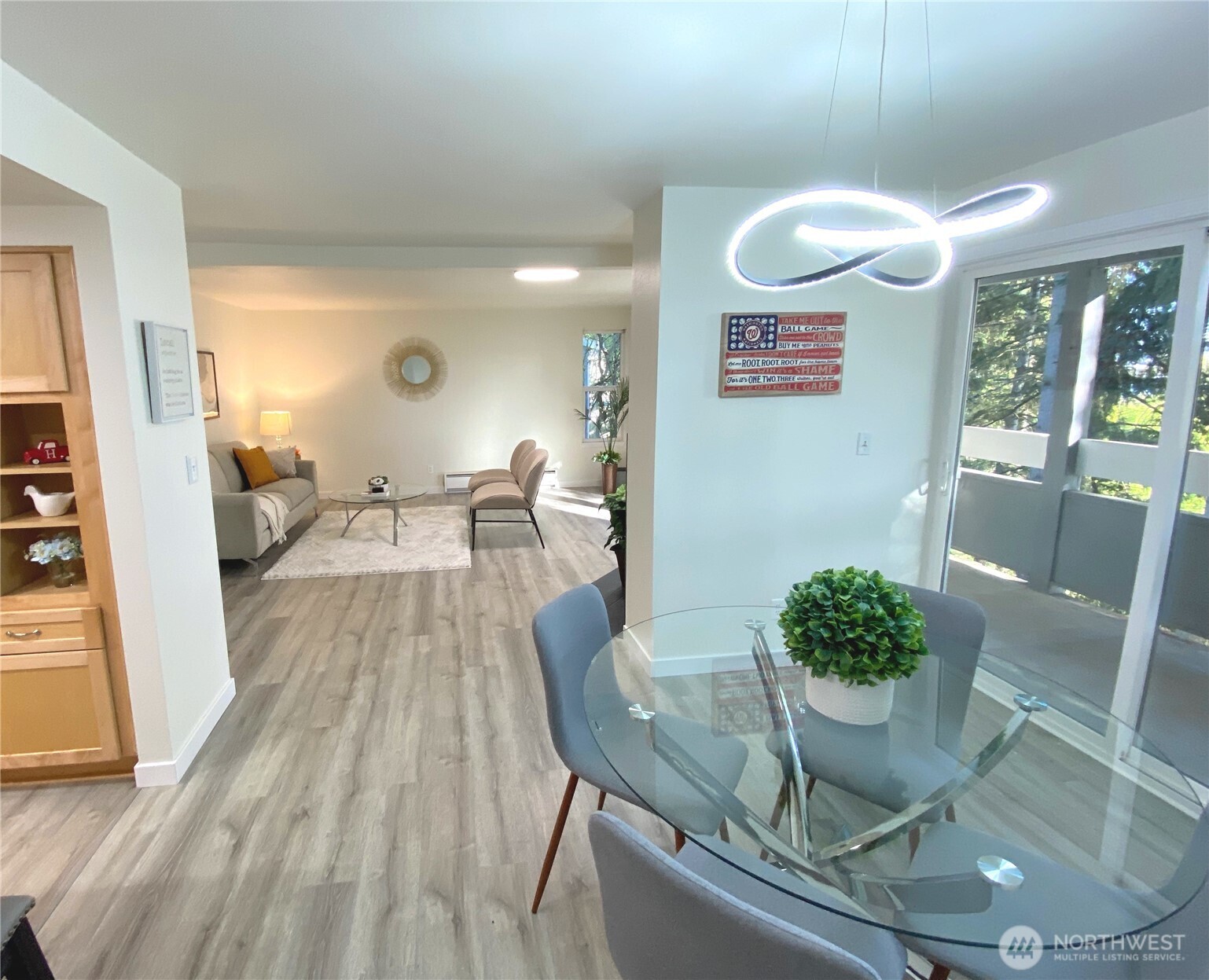 9302 Redmond Woodinville Rd NE Redmond WA 98052