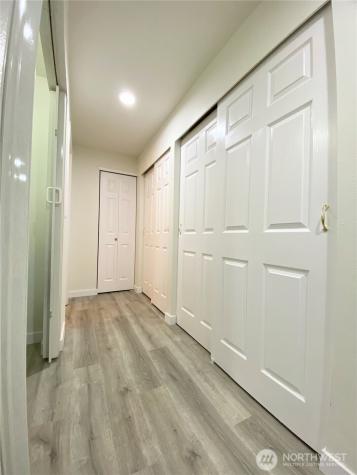 9302 Redmond Woodinville Rd NE Redmond WA 98052