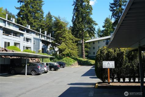 9302 Redmond Woodinville Rd NE Redmond WA 98052