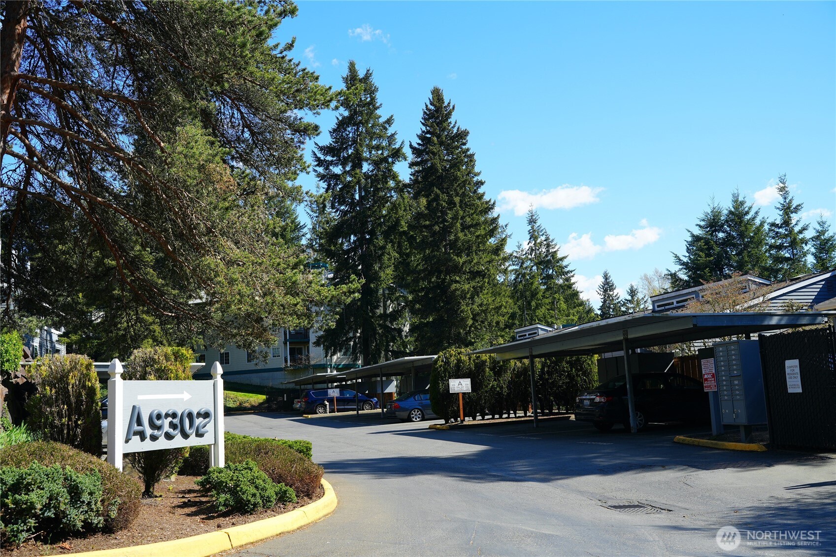 9302 Redmond Woodinville Rd NE Redmond WA 98052