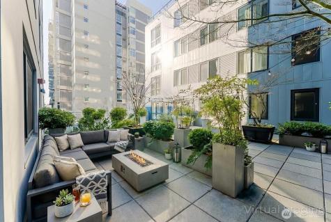 76 Cedar Street Seattle WA 98121