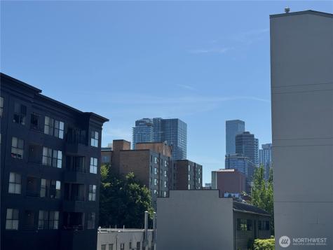 76 Cedar Street Seattle WA 98121