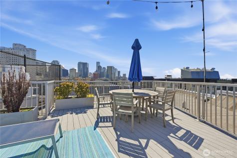 76 Cedar Street Seattle WA 98121