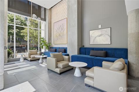 76 Cedar Street Seattle WA 98121