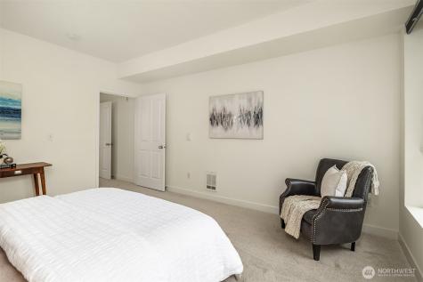 300 110th Avenue NE Bellevue WA 98004