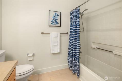 300 110th Avenue NE Bellevue WA 98004