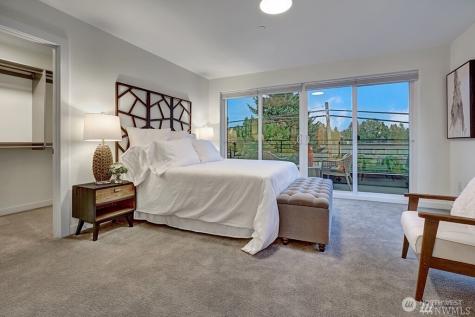 8707 116th Avenue NE Kirkland WA 98033