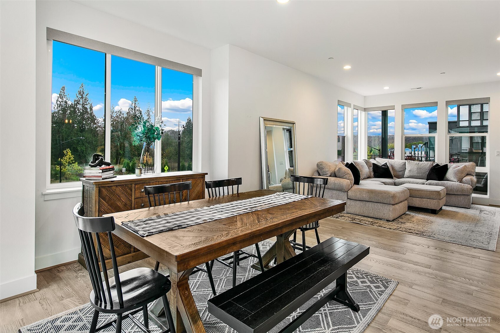 14002 3rd Avenue NE Duvall WA 98019
