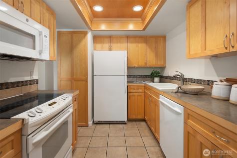 8652 164th Avenue NE Redmond WA 98052