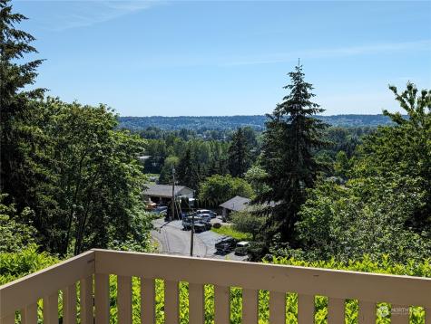 4912 110th Edgewood WA 98372