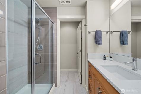 23000 NE 8th Sammamish WA 98074