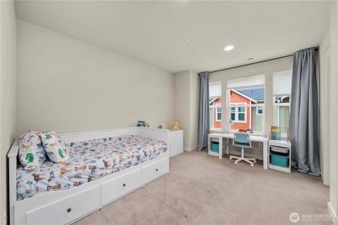 23000 NE 8th Sammamish WA 98074