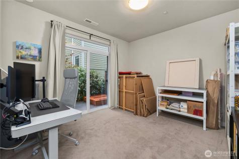 23000 NE 8th Sammamish WA 98074