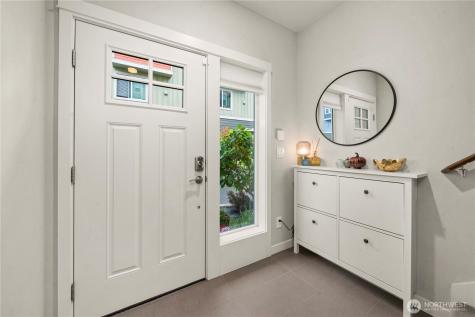 23000 NE 8th Sammamish WA 98074